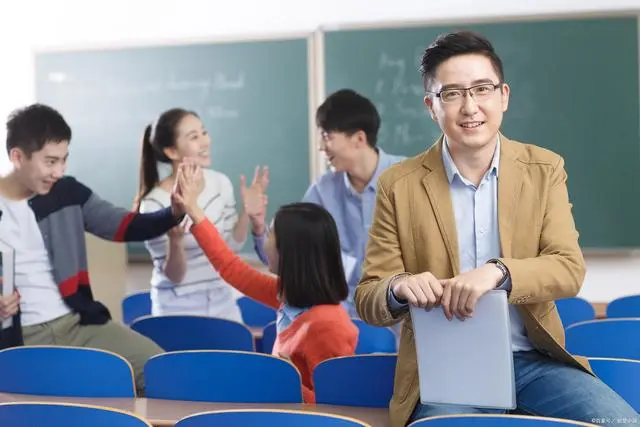 体系认证审核员有前途吗_体系审核方法与技巧课件_三合一体系审核检查表